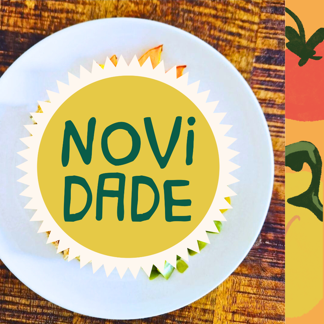 Frango desfiado, Quinoa com curcuma e puré de abóbora