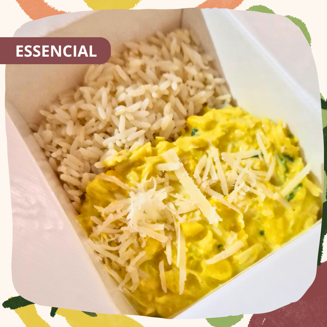 Fricassé de frango com arroz branco