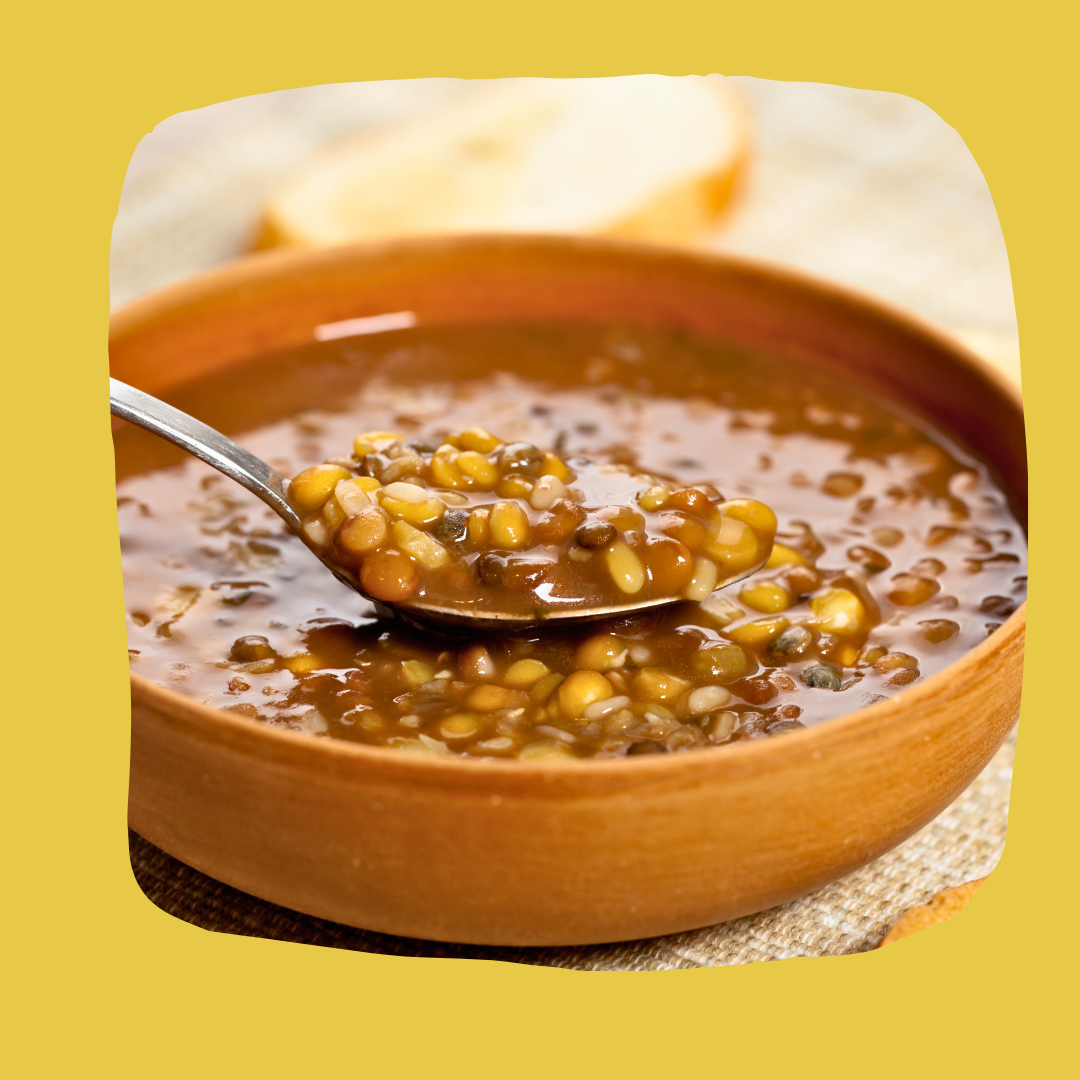 Sopa perfumada de Lentilha e frango desfiado