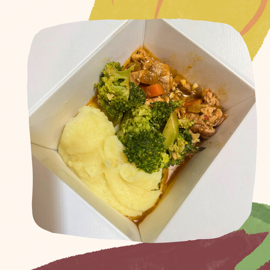 Picadinho de mignon suíno ao molho de cerveja preta, puré de batata e brócolos ao alho