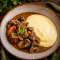 Boeuf Bourguinhon com puré de batata